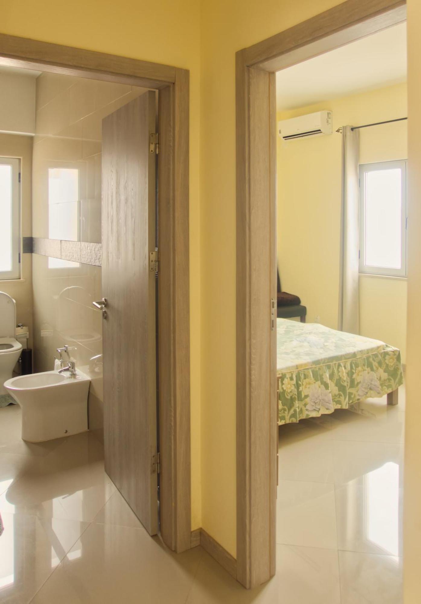 Capital Aparthotel *